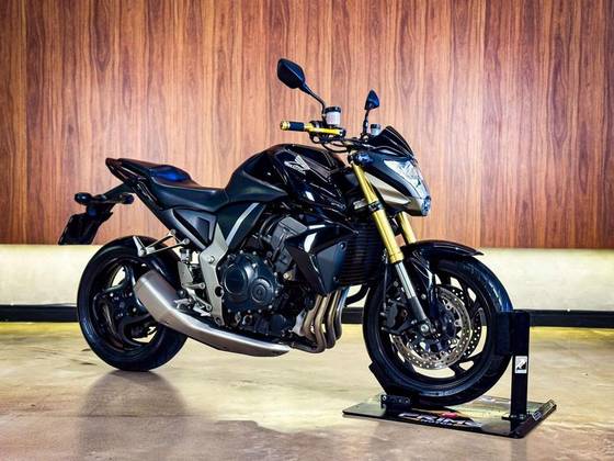 HONDA CB 1000R 